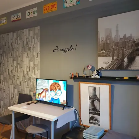 公寓 Central Apartman Salgótarján