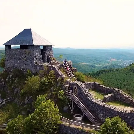 شقة Central Apartman