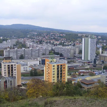 Central Apartman Appartamento Salgótarján