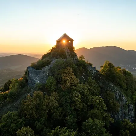 شقة Central Apartman