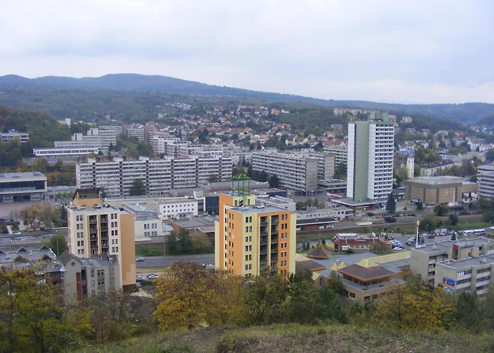 Central Apartman Appartamento Salgótarján